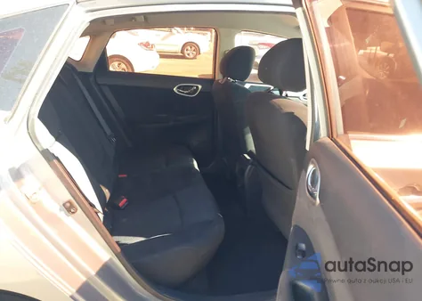 2014 Nissan Sentra Sr z USA, uszkodzony, nr VIN 3N1AB7AP7EY319091